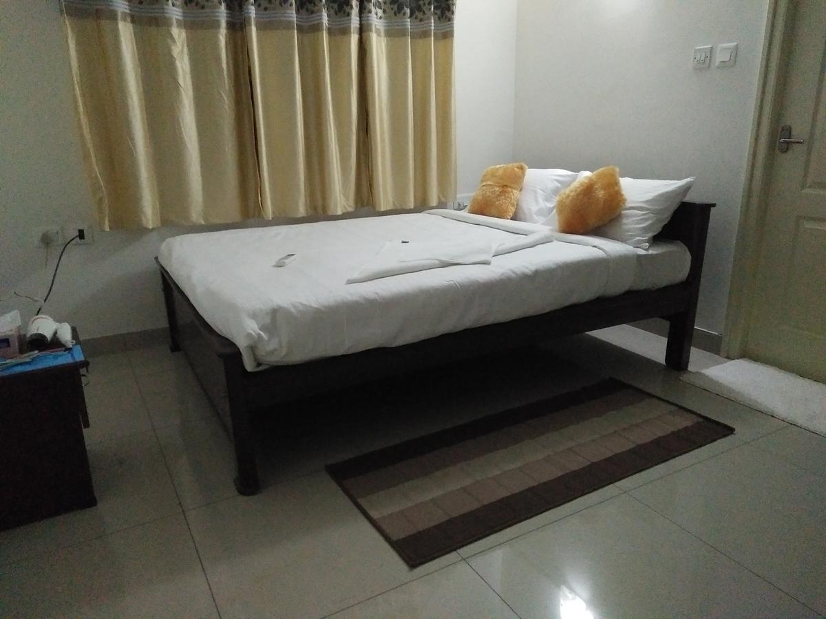 Deeya Suites Private Limited Bangalore Exterior foto